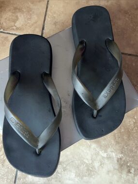 Express |  Black Flip-Flops Sandals Shoes Women’s